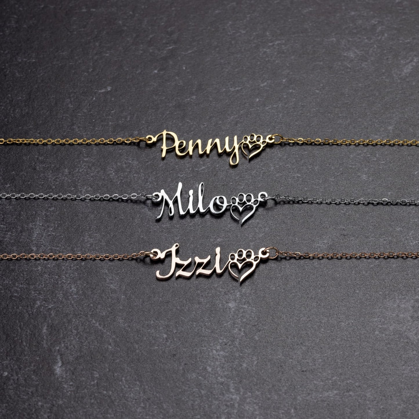 DOG MOM NECKLACE